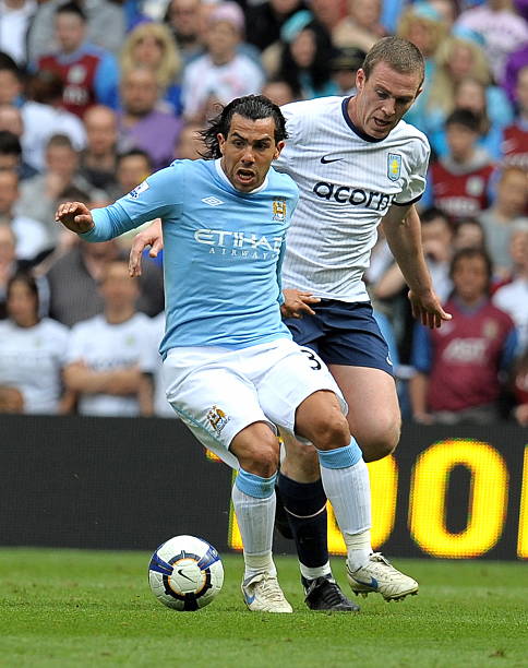 通过对德布 通过对德布